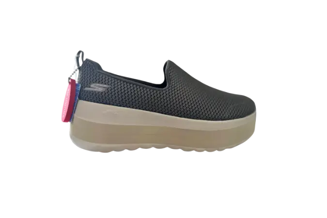 Shoe lifts Skechers